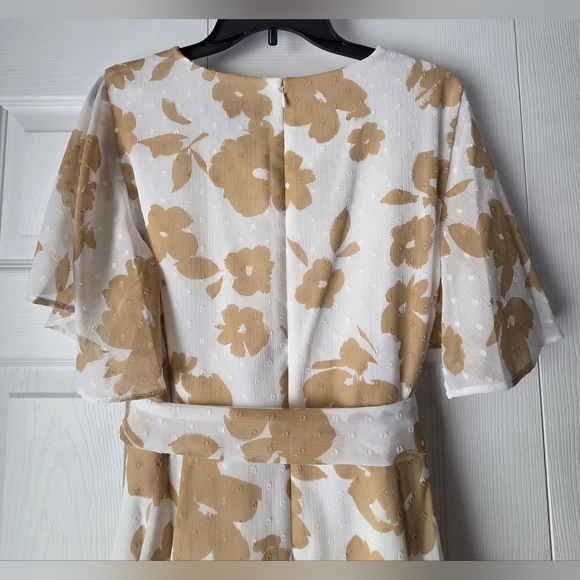 DKNY Printed Swiss Dot Fit & Flare Dress Size 14. Like new. - Picture 11 of 16